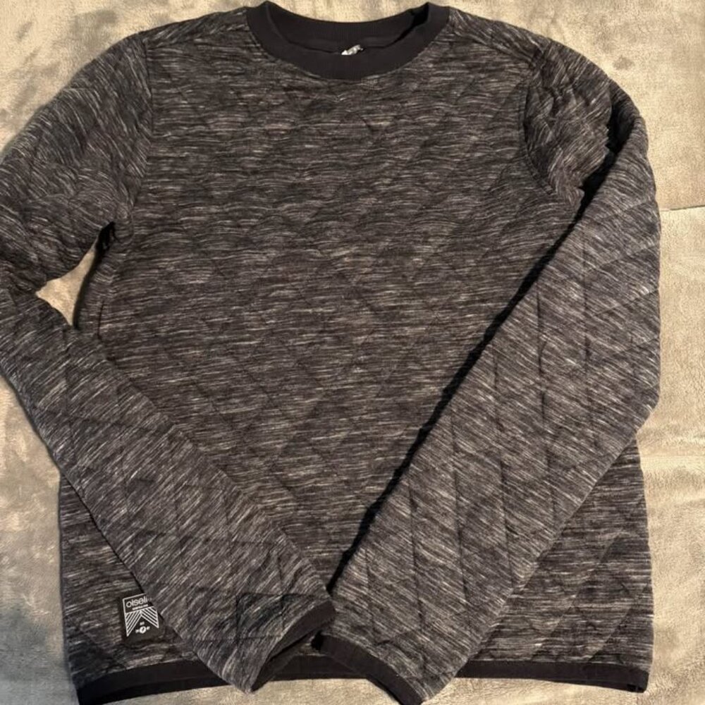 Oiselle Lauren Quilted crew neck size small